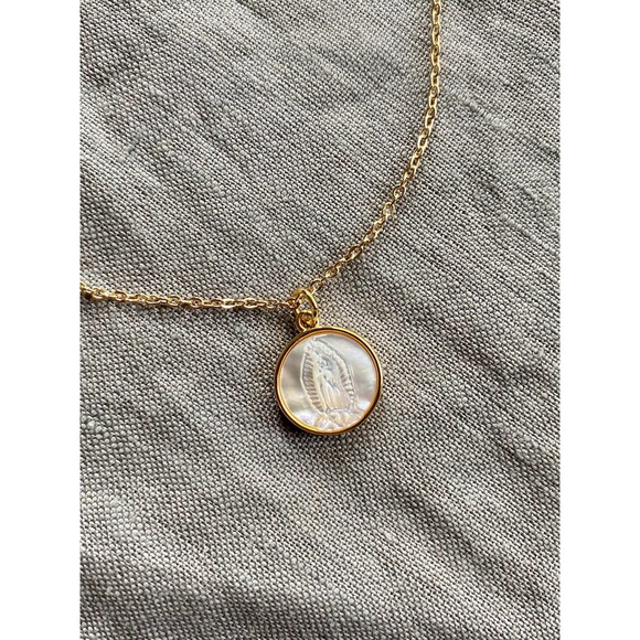 *Catherine* Dainty Mary Necklace (Gold) - Picture 3 of 4